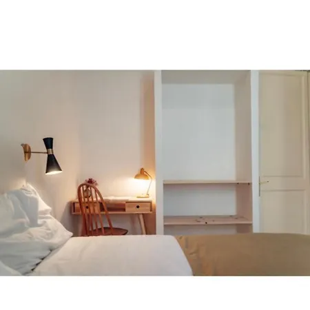 아파트 The Upper House